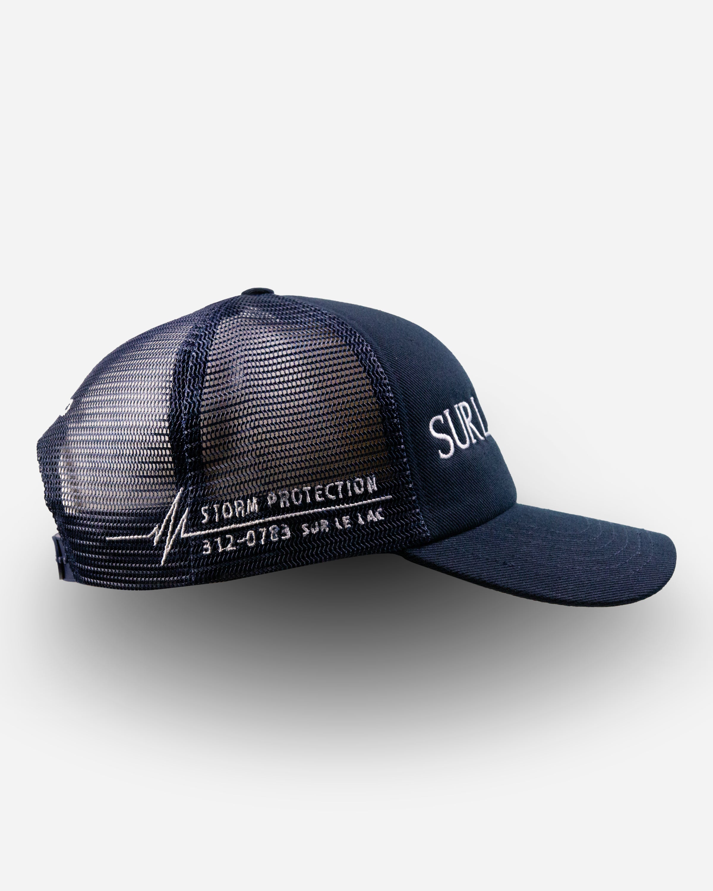 Swan Tears Hat 2.0 – Sur Le Lac
